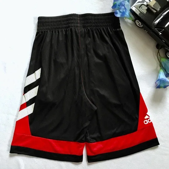 Adidas NWT Performance Shorts for Men Various - Picture 6 of 13